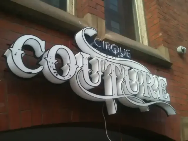 Pleksi kutu harf tabela